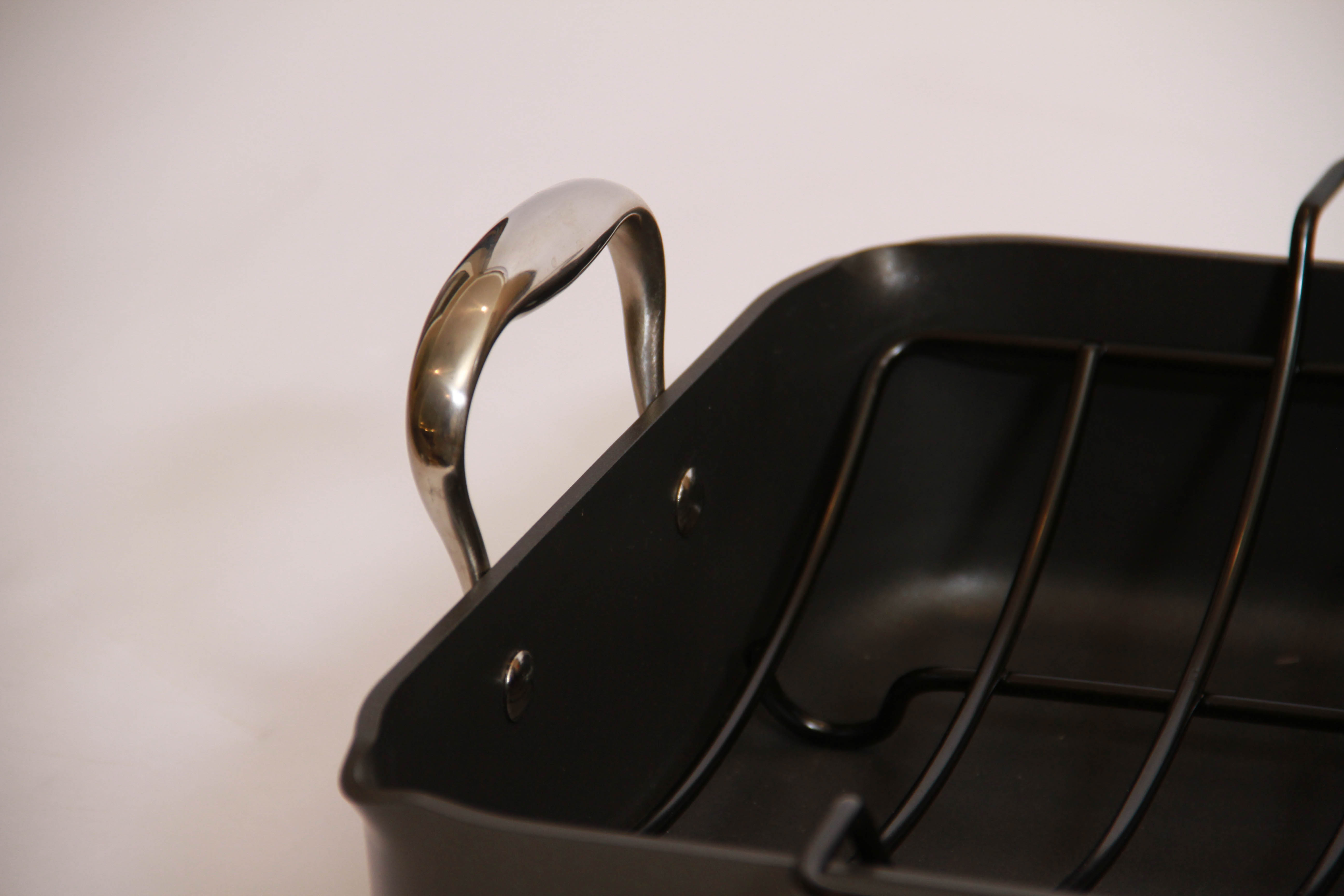 Pampered Chef Roasting Pan and Rack