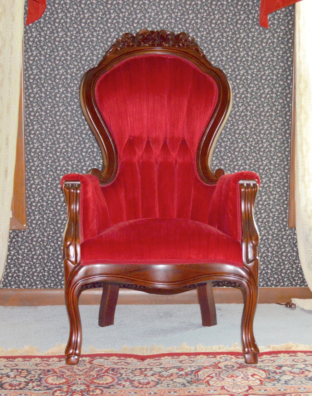 Victorian Style Parlor Chair