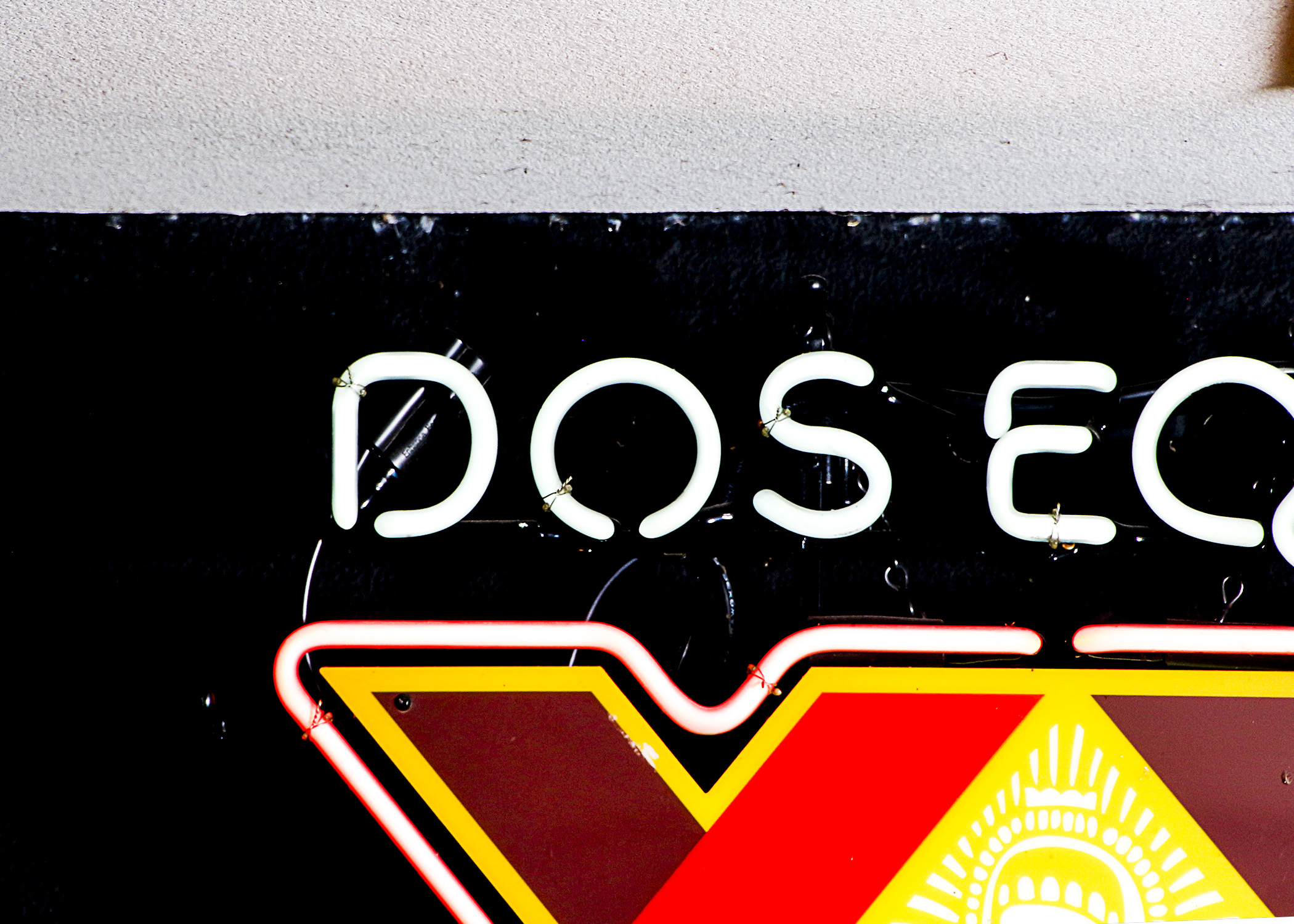 Dos Equis Neon Sign