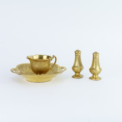 Pickard Gold Encrusted "Rose and Daisy" Tableware Pickard Gold Encrusted "Rose and Daisy" Tableware