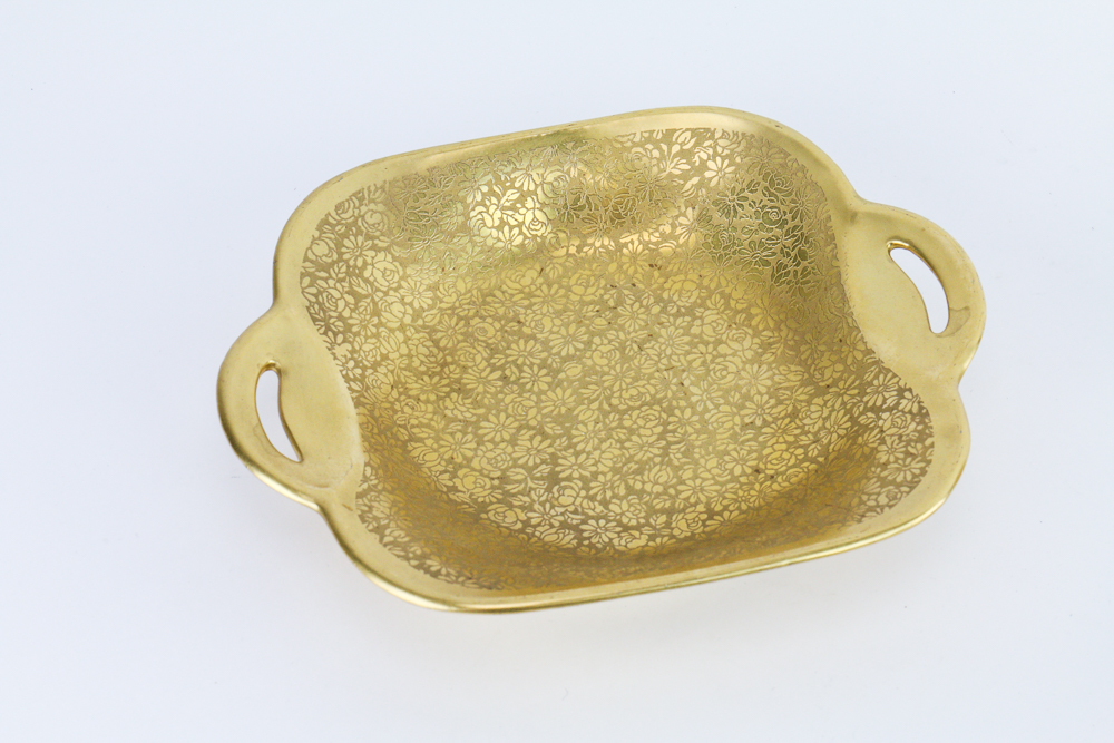 Pickard Gold Encrusted "Rose and Daisy" Tableware