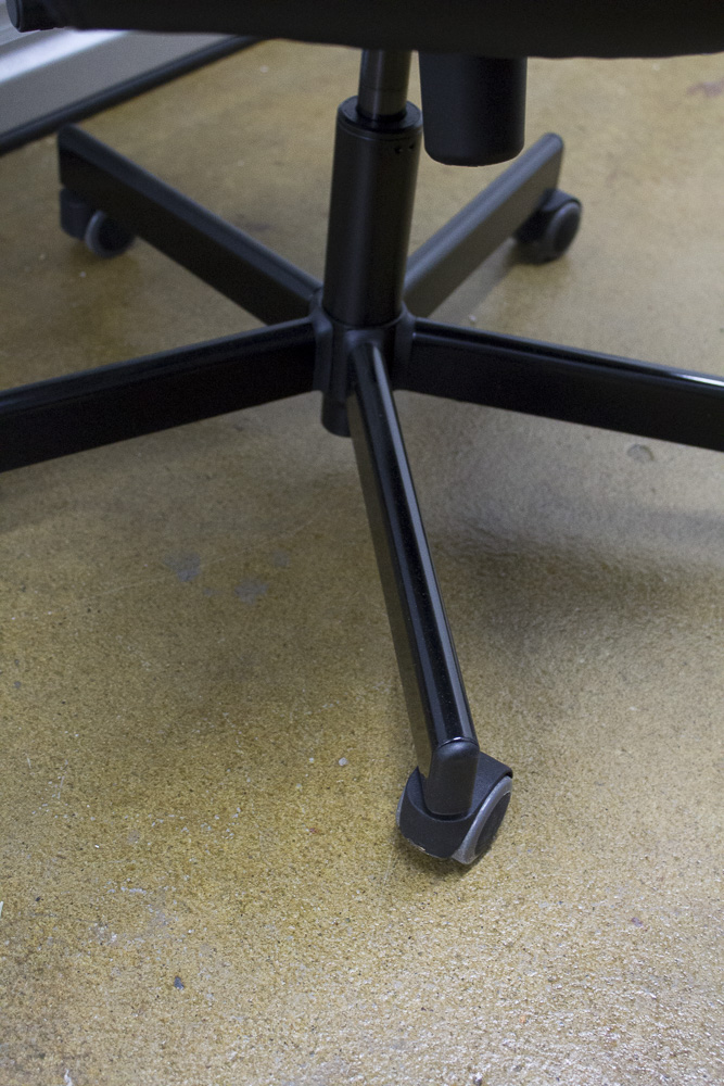 Ikea Malkolm Swivel Chair