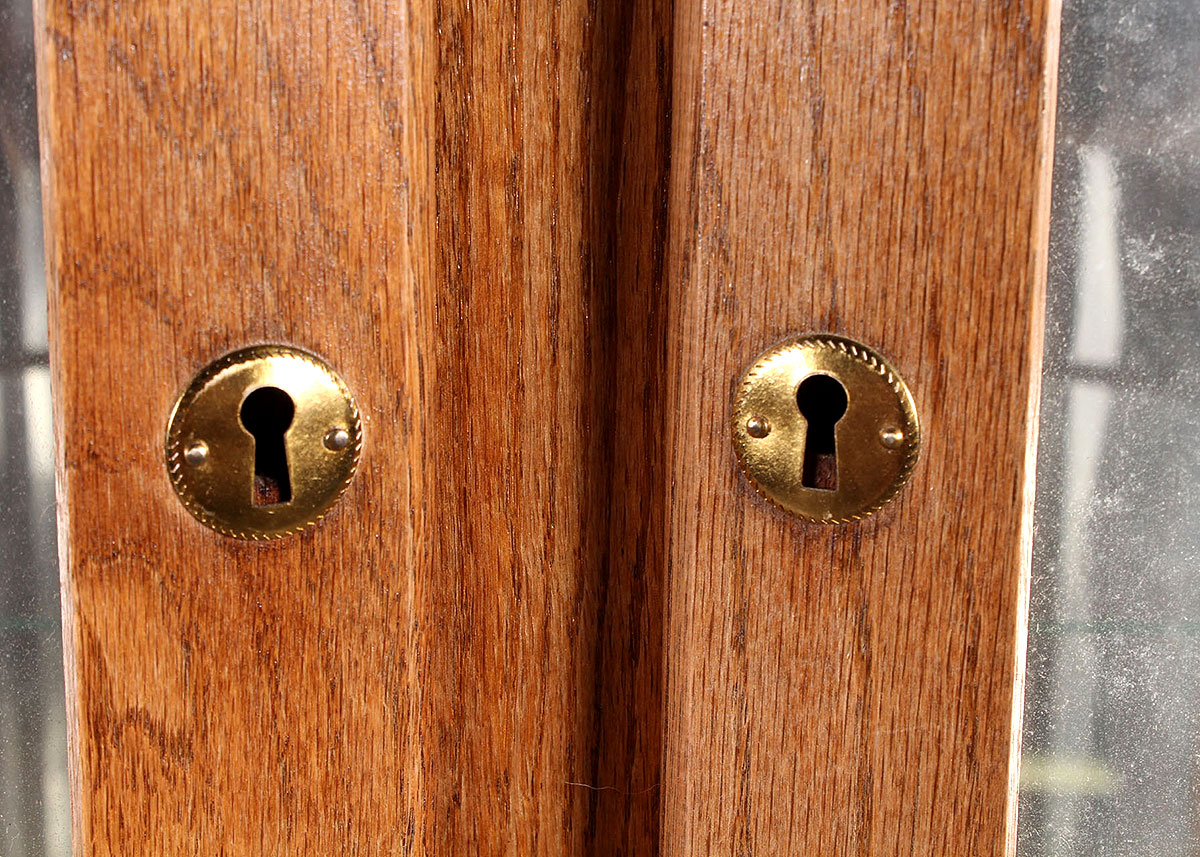 Bowed Glass Display Cabinet
