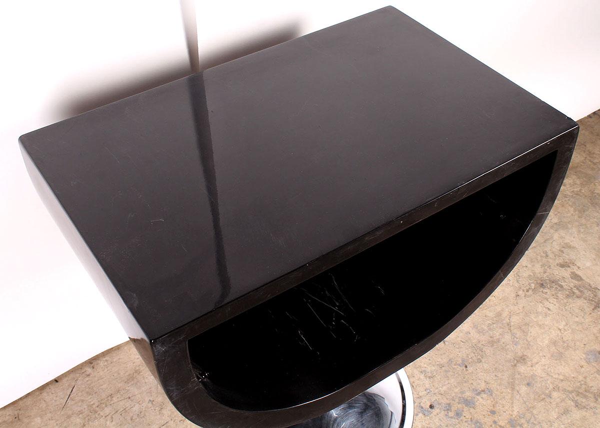 Mid-Century Modern Side Table/TV Stand