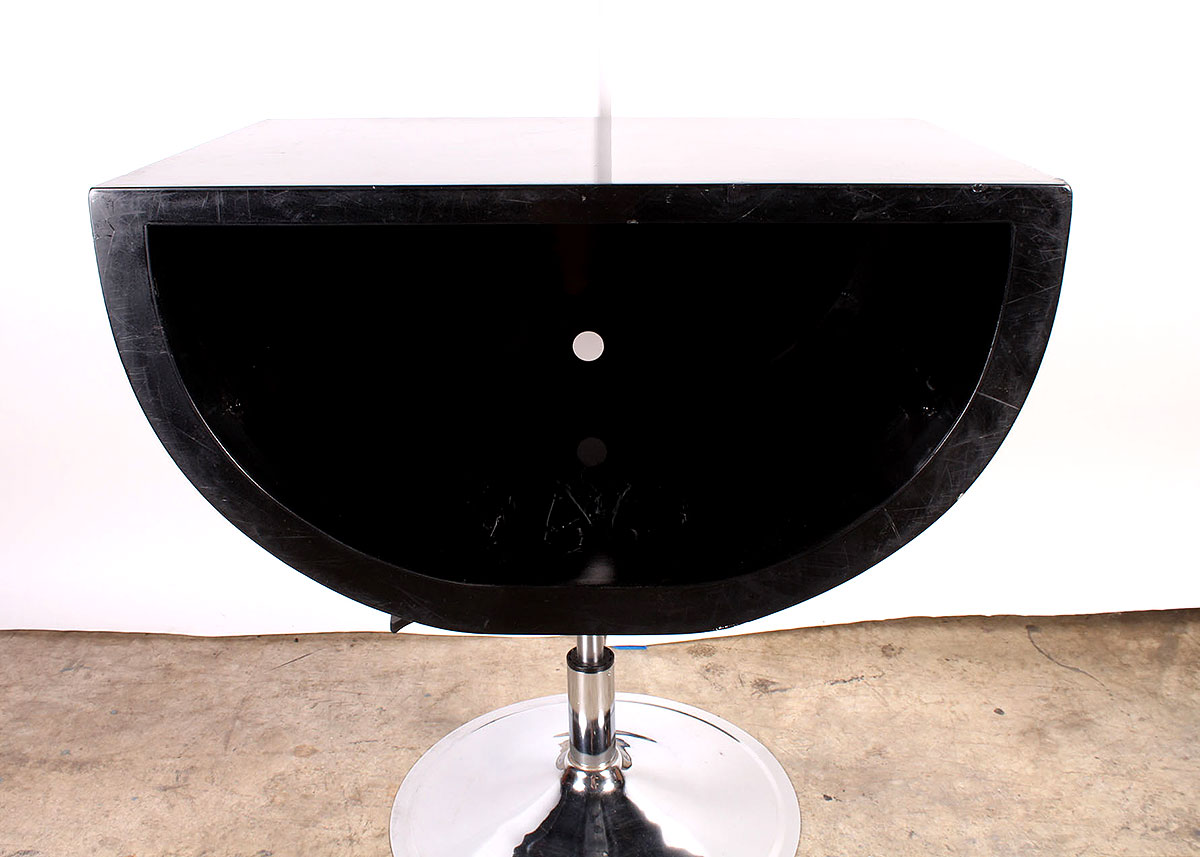 Mid-Century Modern Side Table/TV Stand