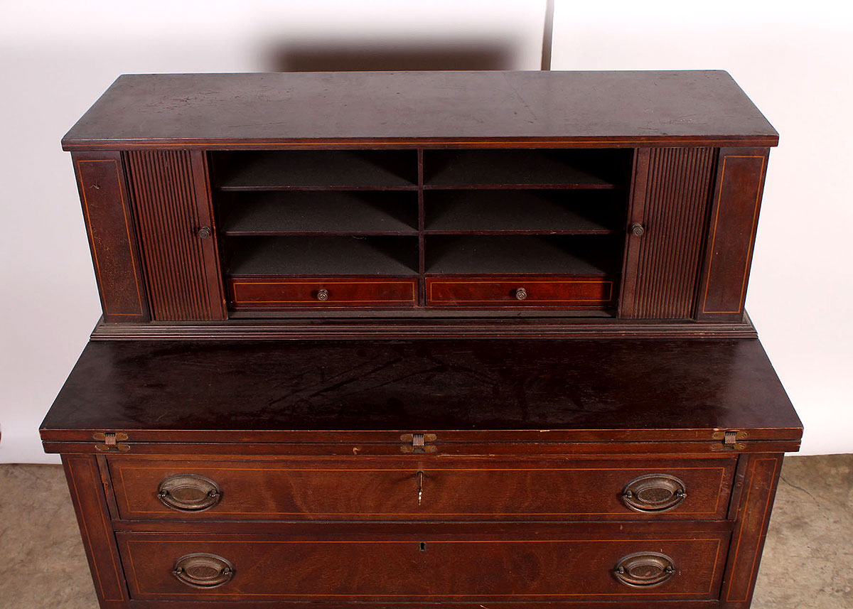 Early 20th Century Maddox Tables Mahogany Writing Desk