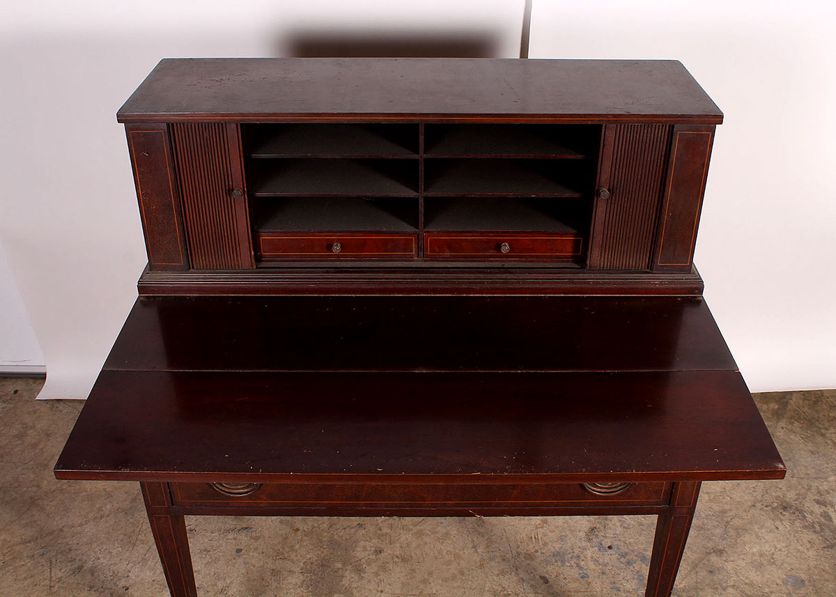Early 20th Century Maddox Tables Mahogany Writing Desk