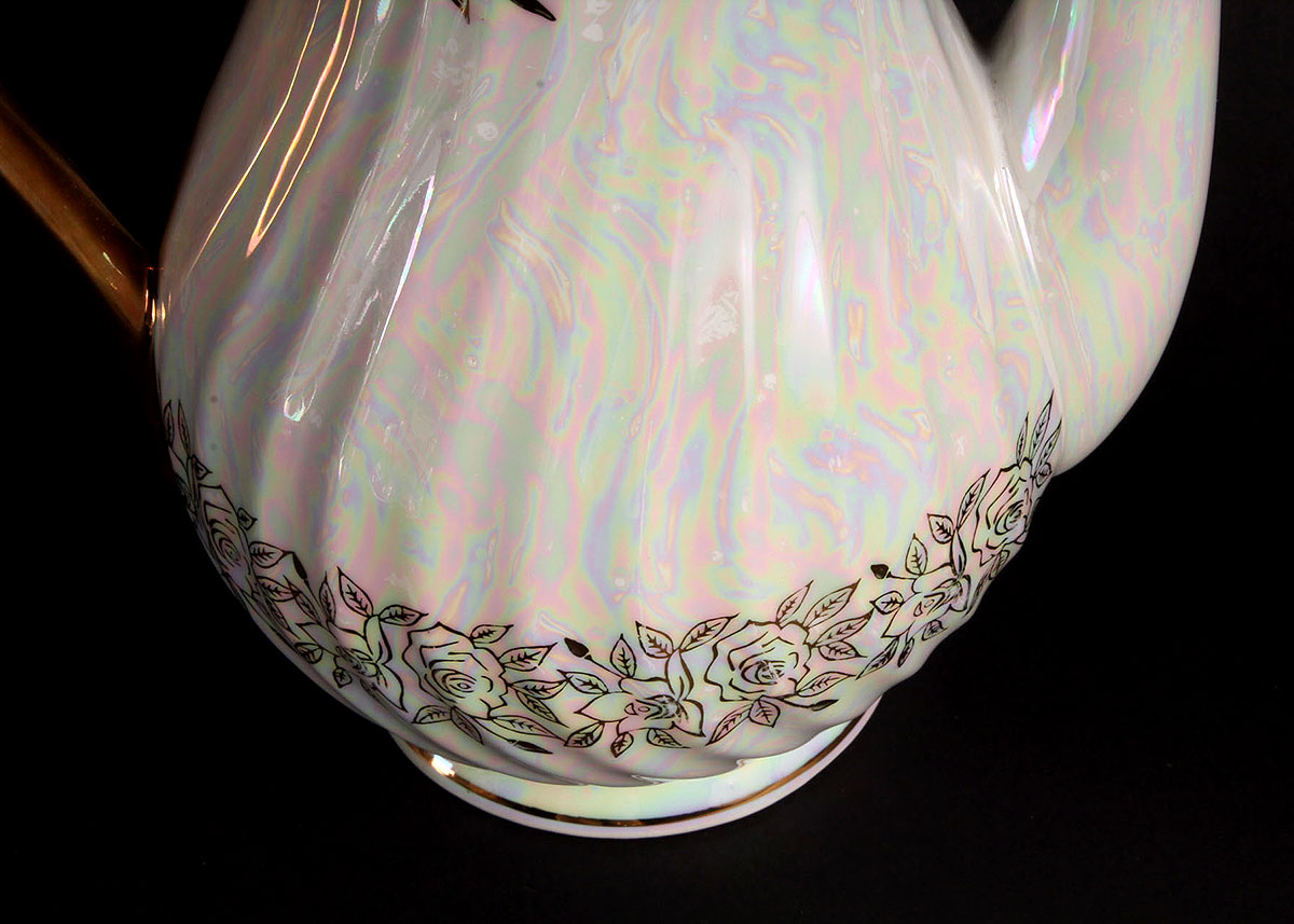 Kudo Toki "Fancy China" Lusterware Tea Set