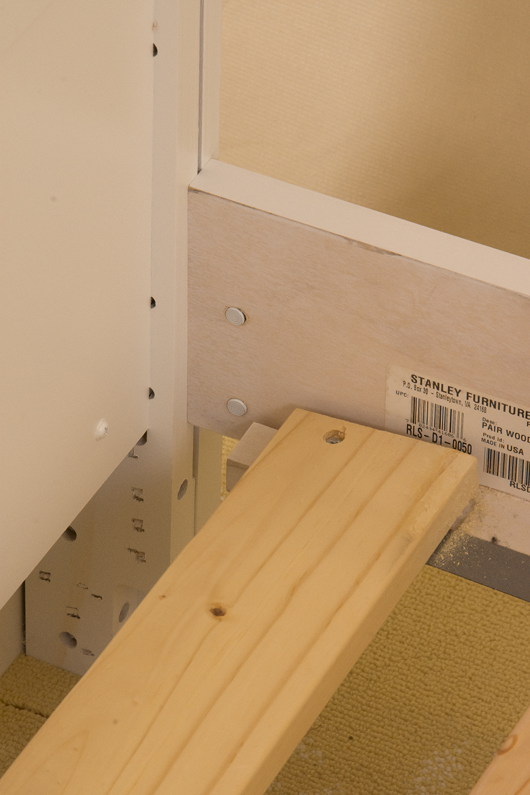 Stanley White Sleigh Twin Bed