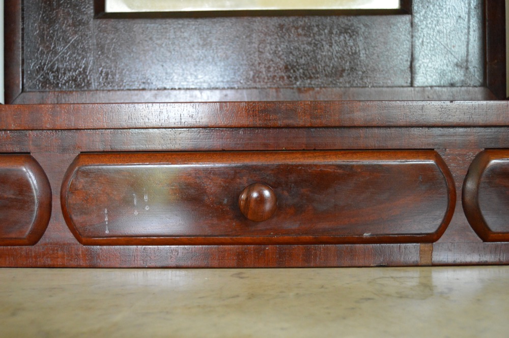 Antique Flame Mahogany Veneer Dresser