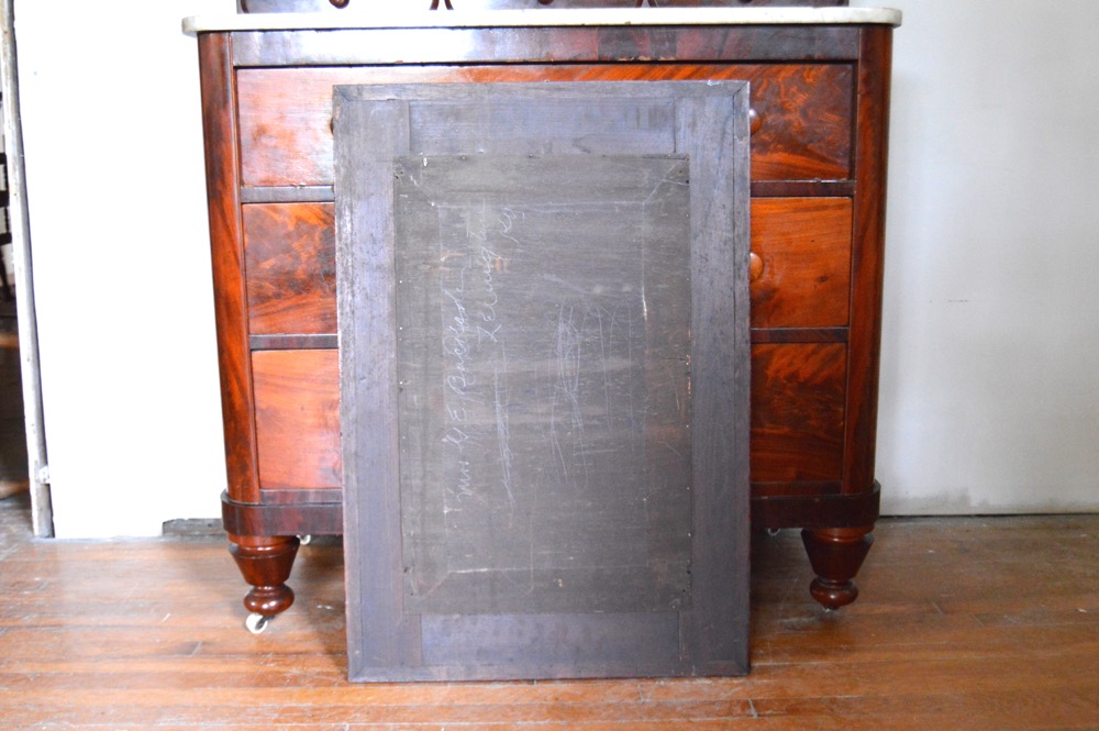 Antique Flame Mahogany Veneer Dresser