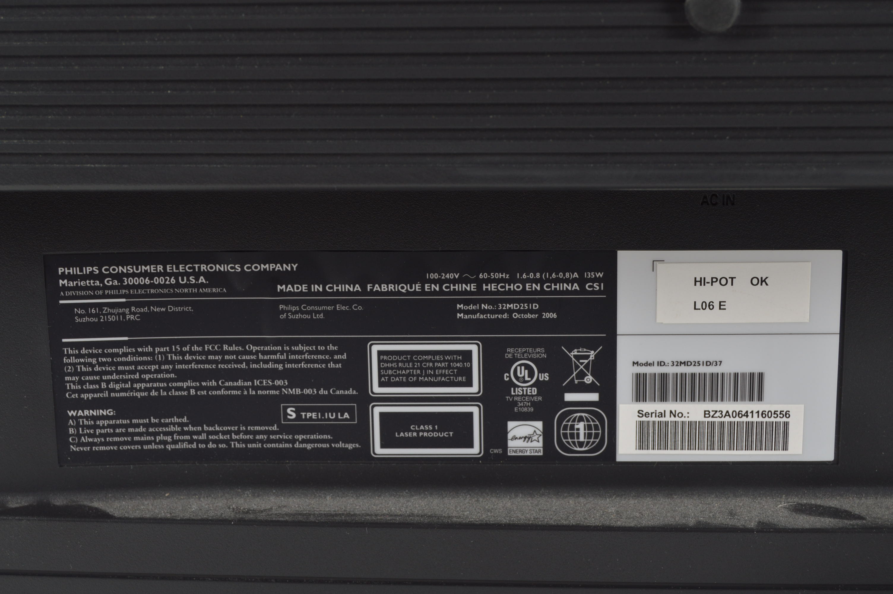 Magnavox 32"  Flat-Screen HDTV