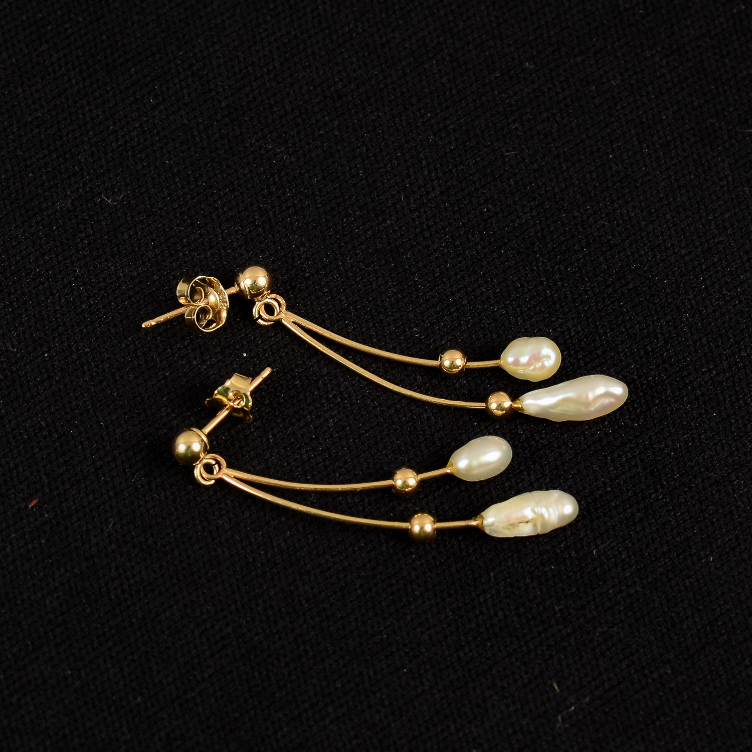 Pair of 14K Gold and Pearl Earrings