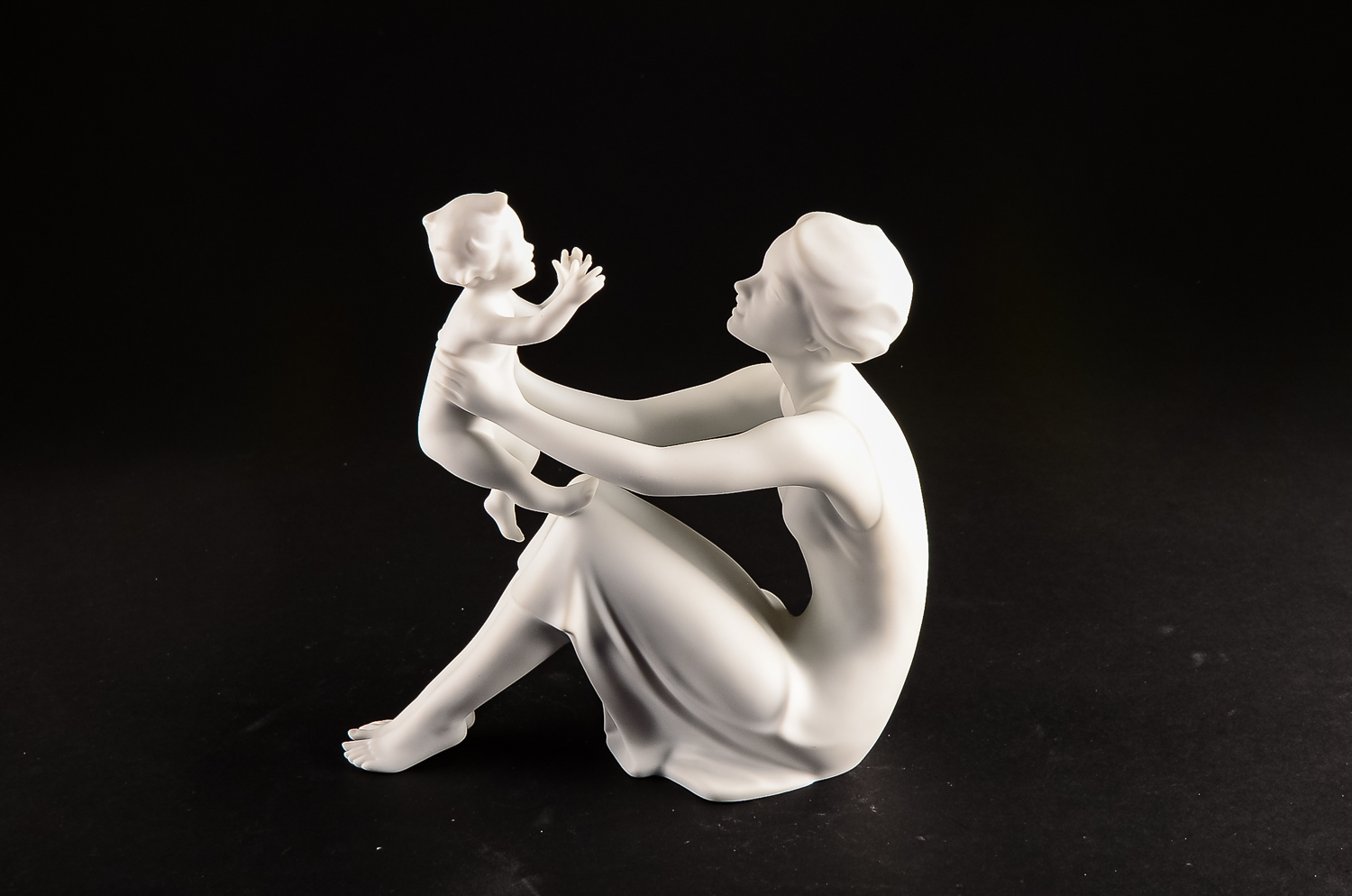 Kaiser Porcelain Figurine of Mother and Child No. 398
