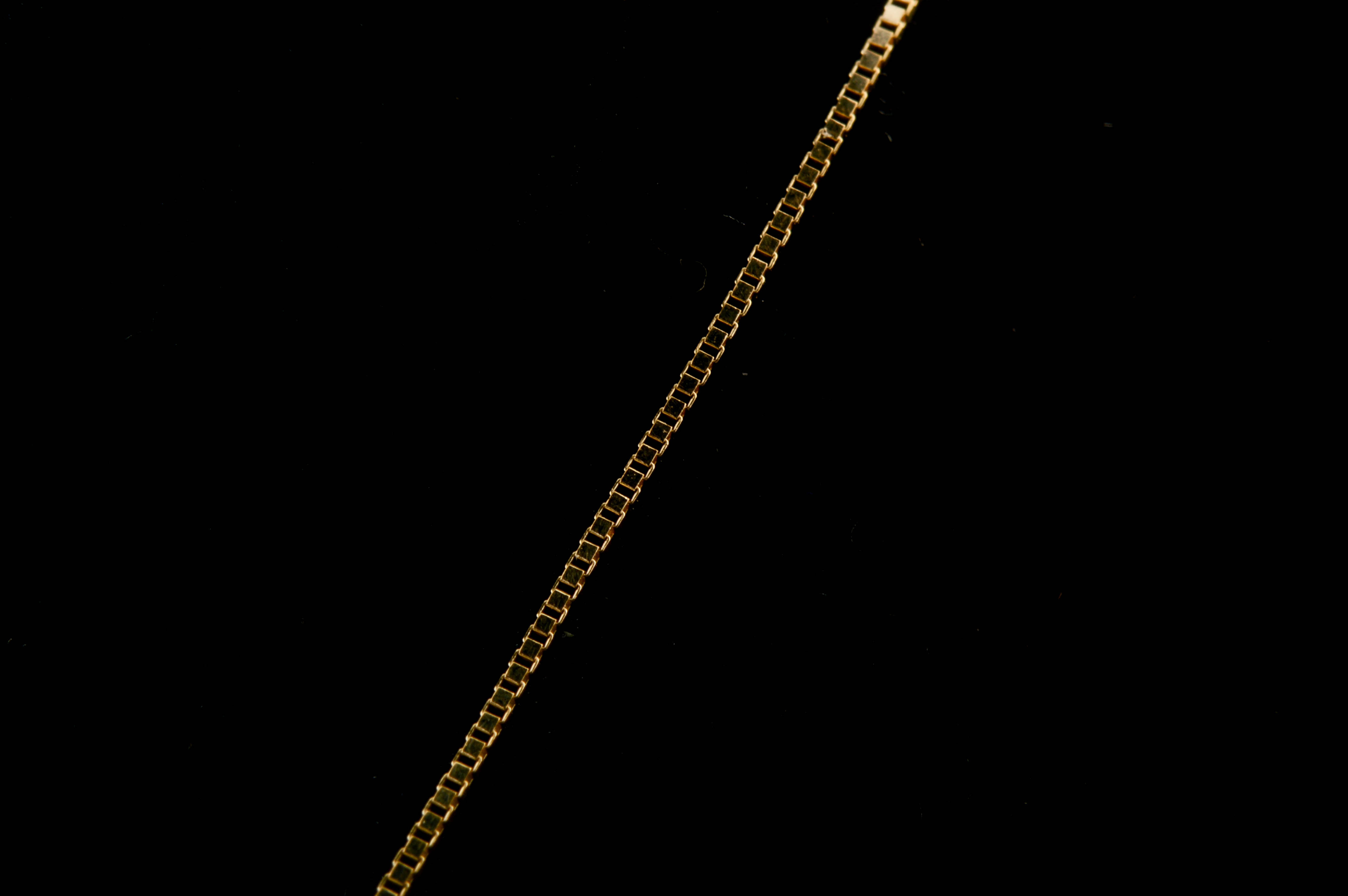 10K Yellow Gold and Diamond Flower Pendant