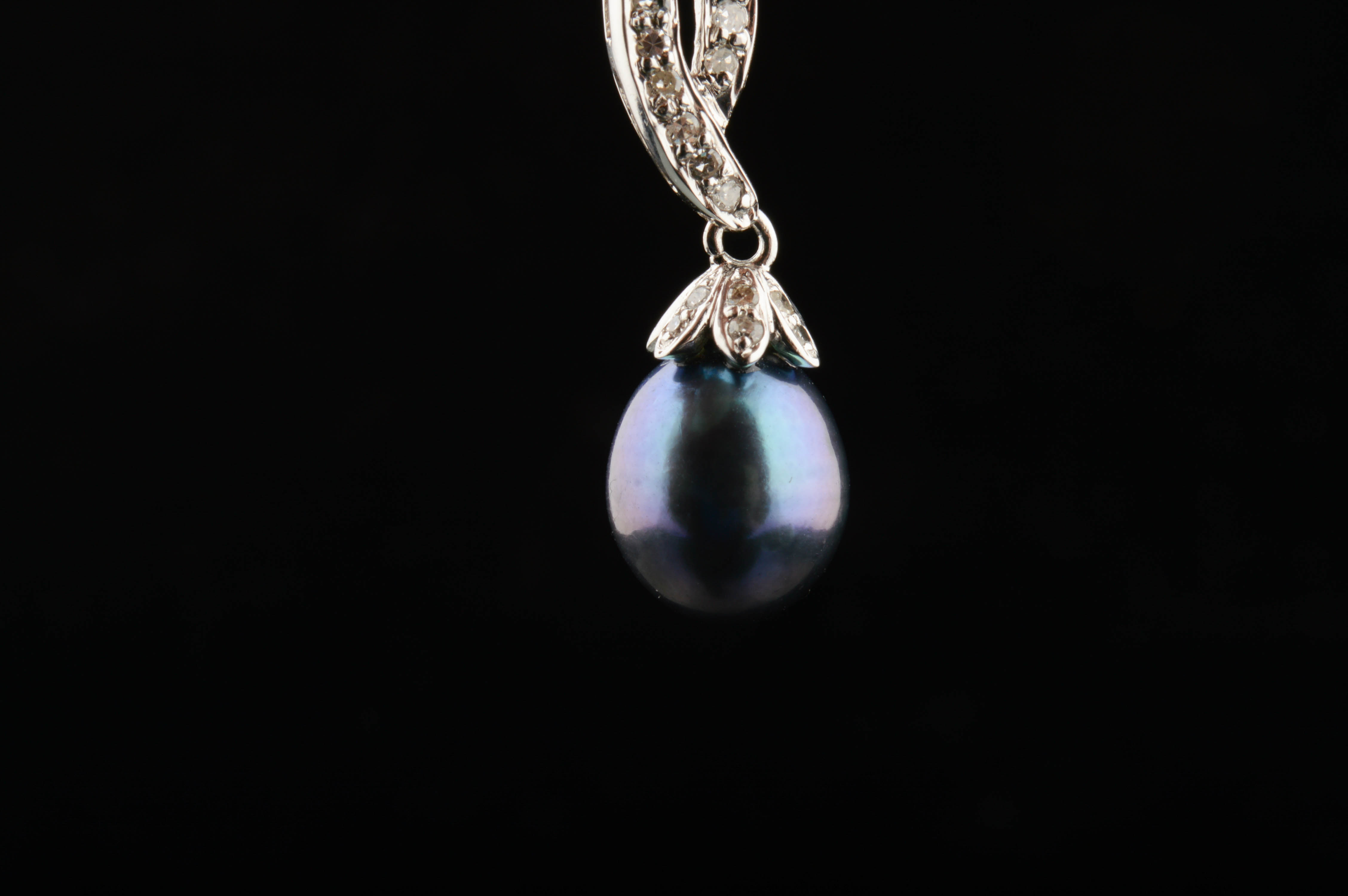 14K White Gold Diamond and Black Pearl Pendant