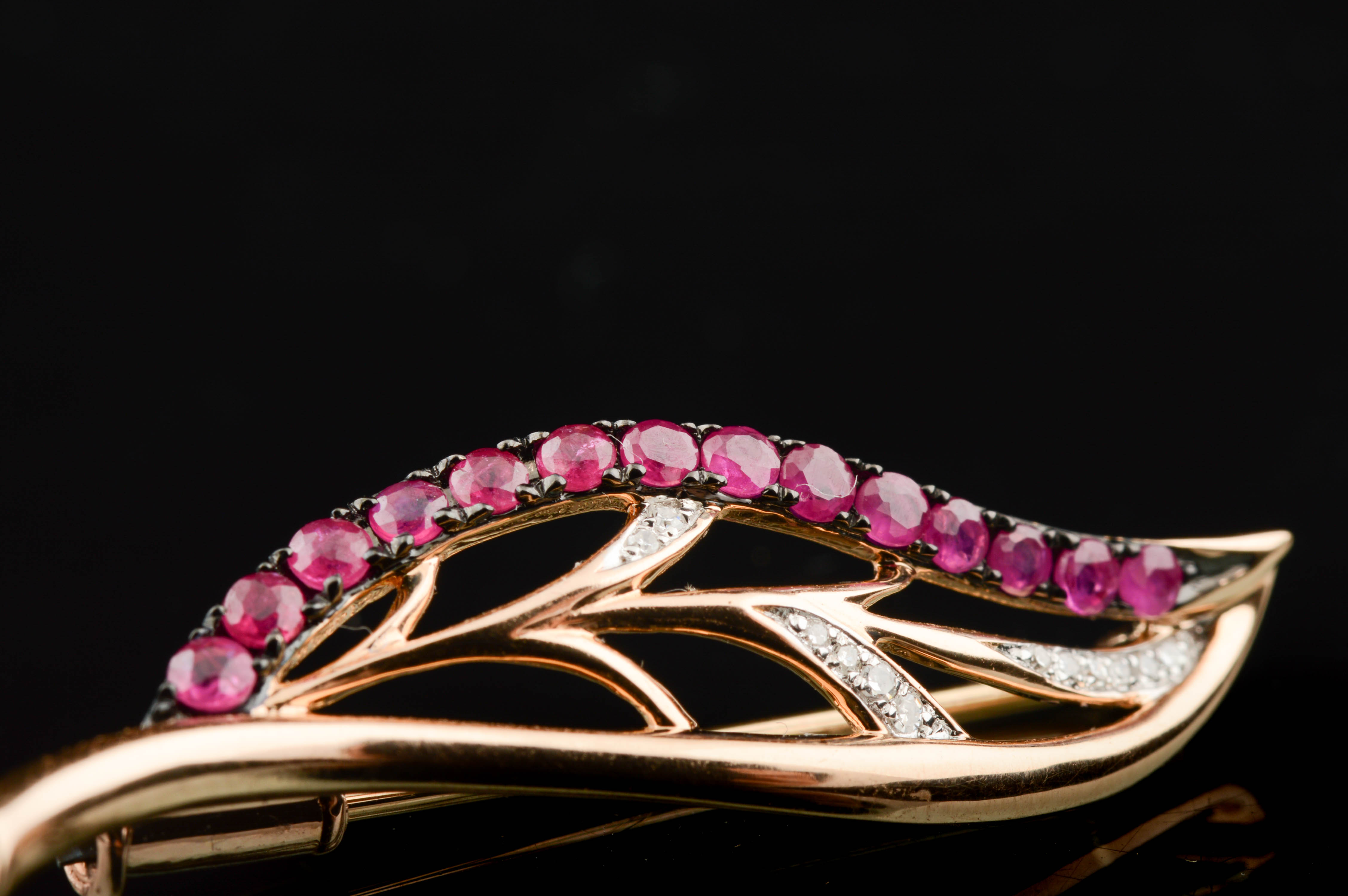 14K Yellow Gold Leaf Pin with Rubies and Diamonds