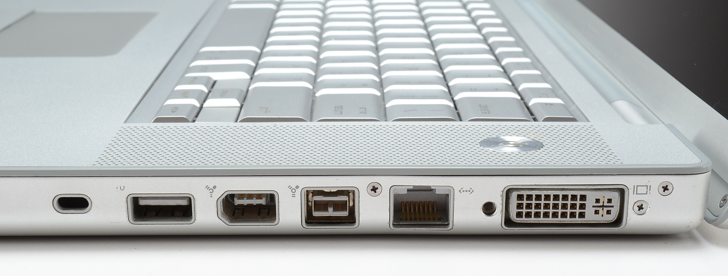 15" MacBook Pro in Aluminum Color