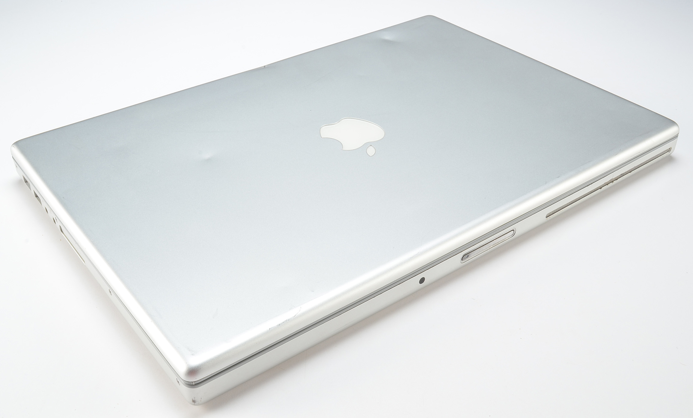 15" MacBook Pro in Aluminum Color