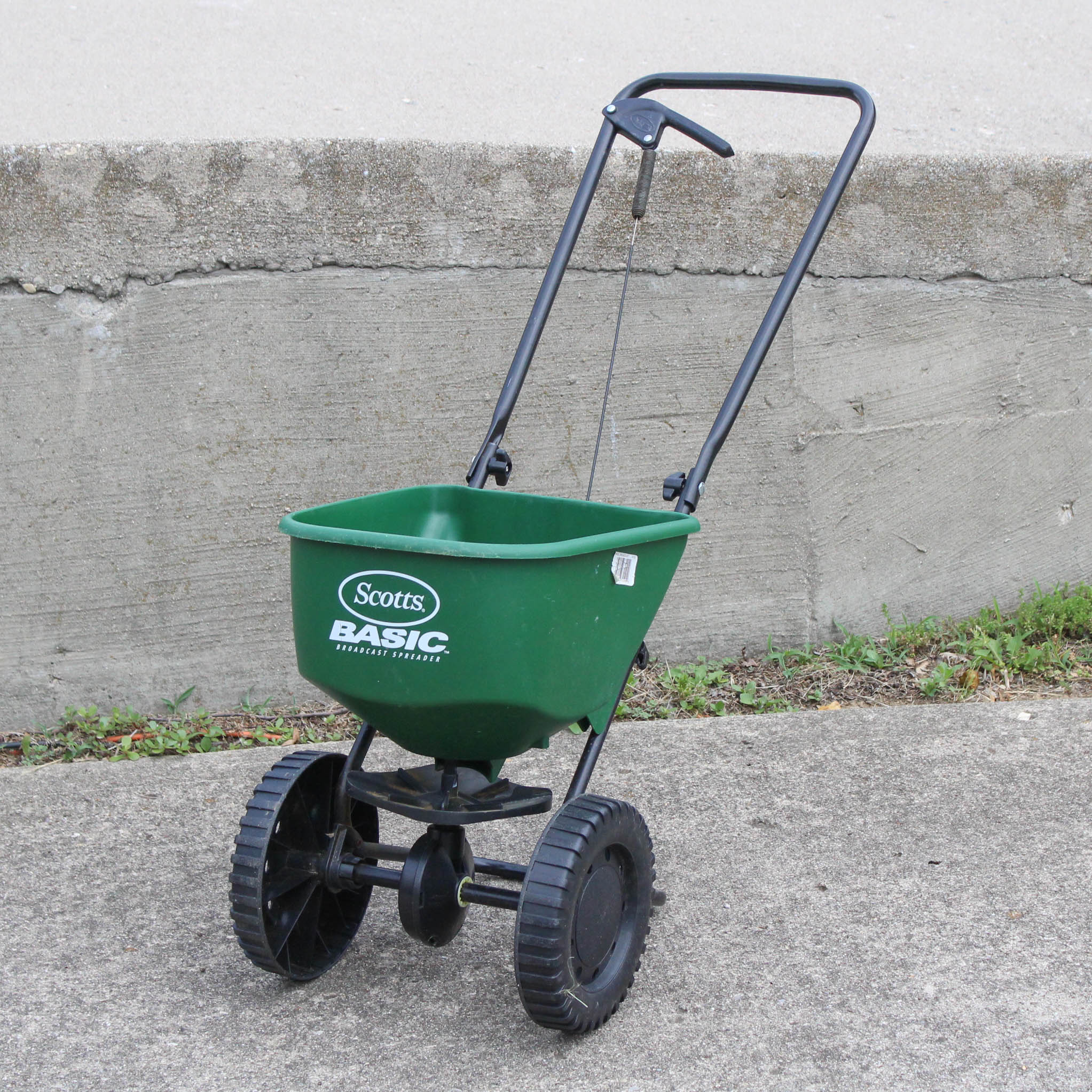 Scotts BASIC Seed Dispenser