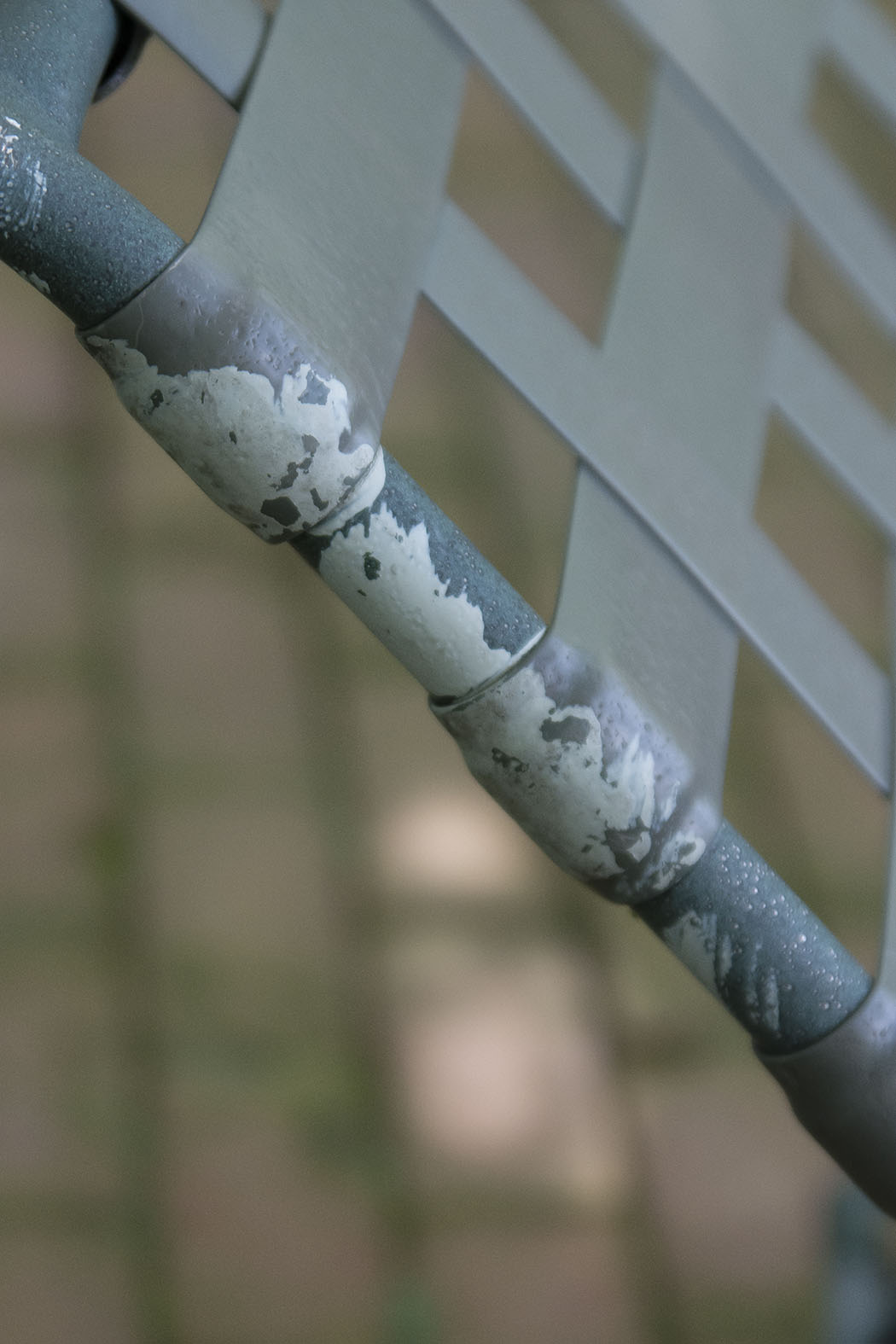 Brown Jordan "Roma" Patio Loungers and Side Table