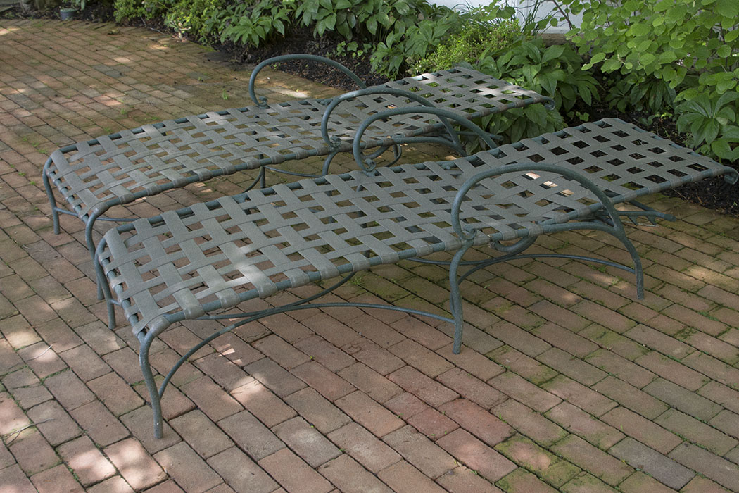 Brown Jordan "Roma" Patio Loungers and Side Table