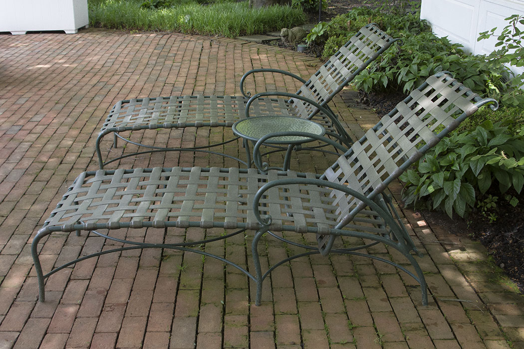 Brown Jordan "Roma" Patio Loungers and Side Table