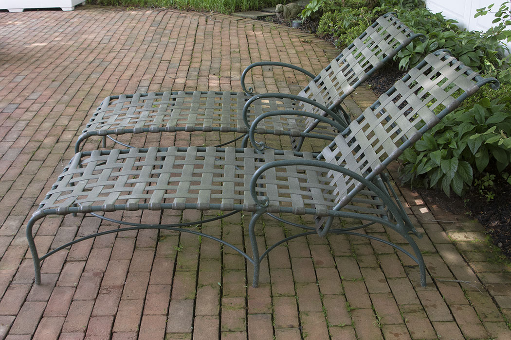 Brown Jordan "Roma" Patio Loungers and Side Table