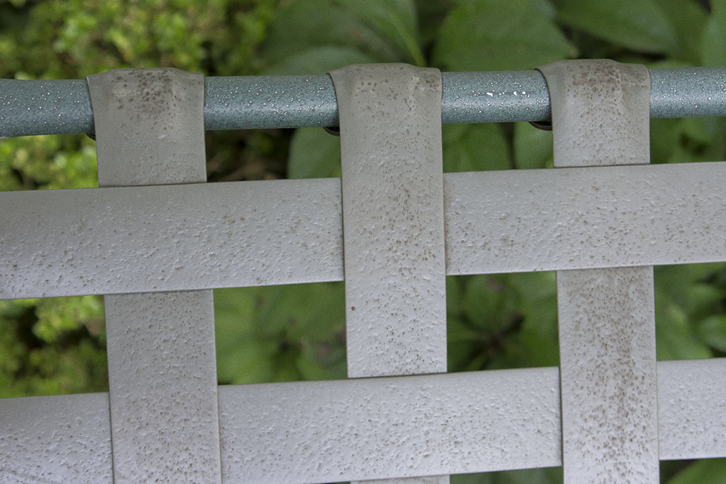 Brown Jordan "Roma" Patio Loungers and Side Table