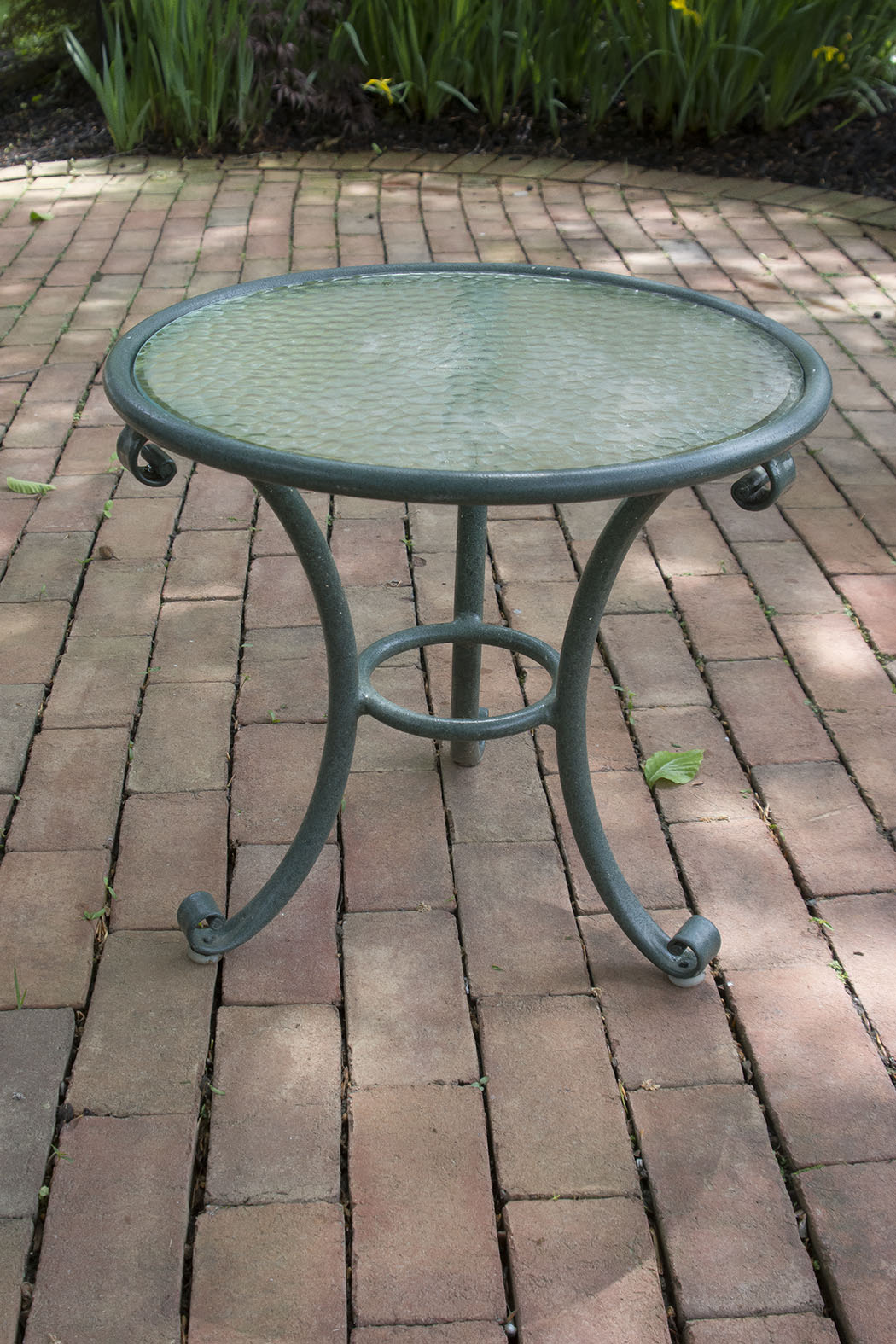 Brown Jordan "Roma" Patio Chairs and Side Table