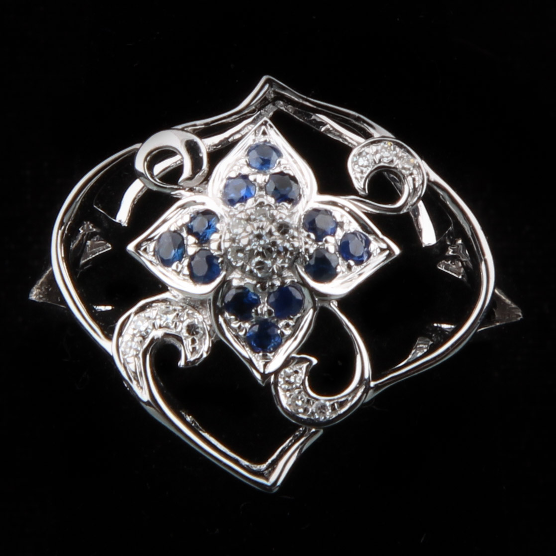 14K White Gold Ring with Sapphire and Diamonds