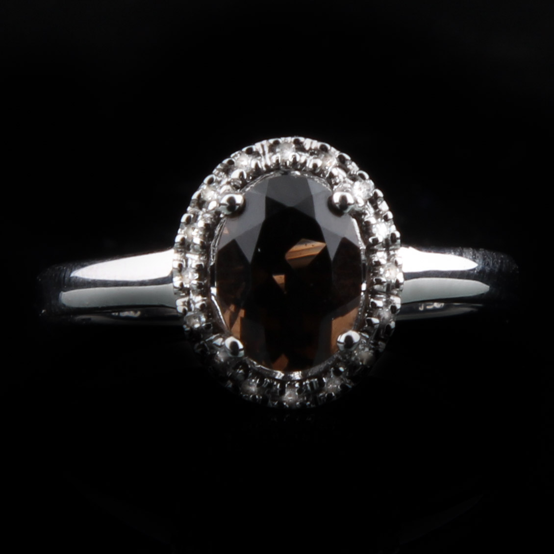 18K White Gold Ring with Smoky Quartz and Diamonds