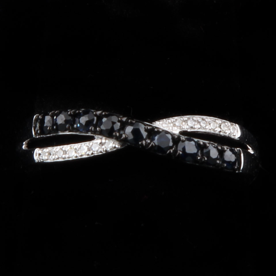 14K White Gold Ring with Sapphire and Diamonds