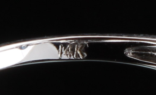 14K White Gold Ring with Sapphire and Diamonds