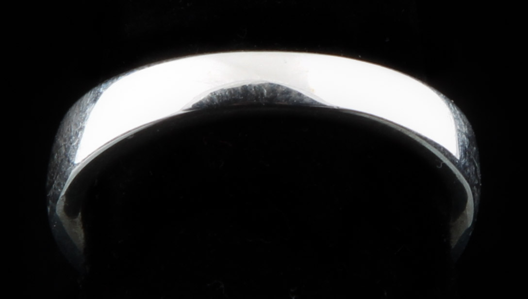 Asch Grossbardt Sterling Silver, 18K Yellow Gold Onyx and Mother of Pearl Ring