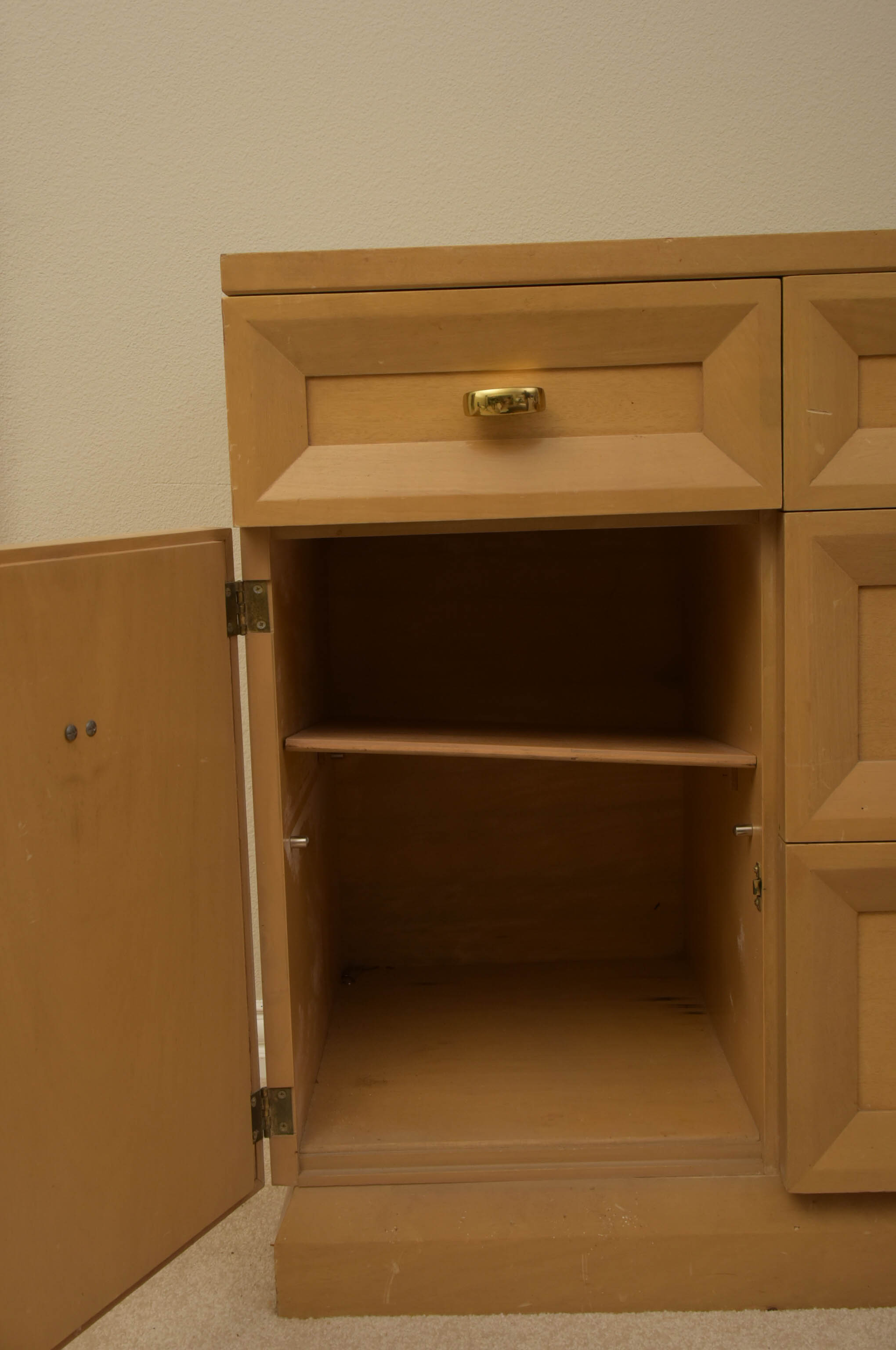 Vintage Drexel Chest of Drawers