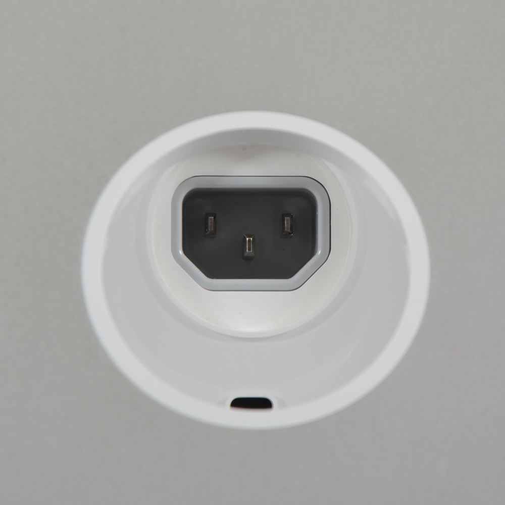 17" iMac G5 Desktop in White