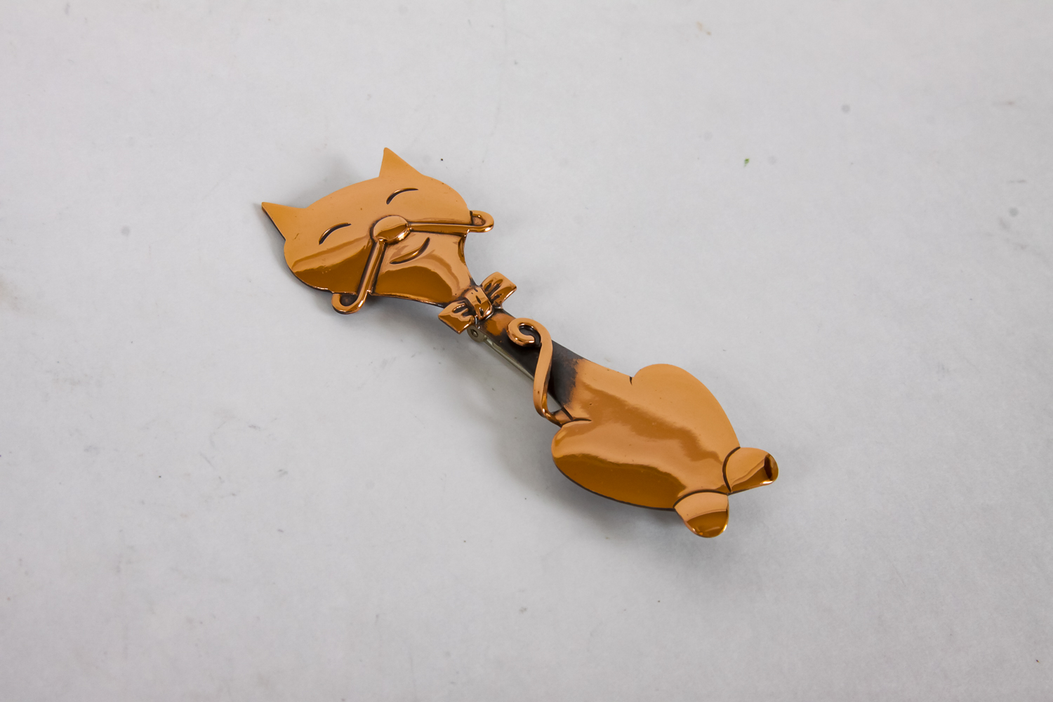 Gold Tone Cat Brooch