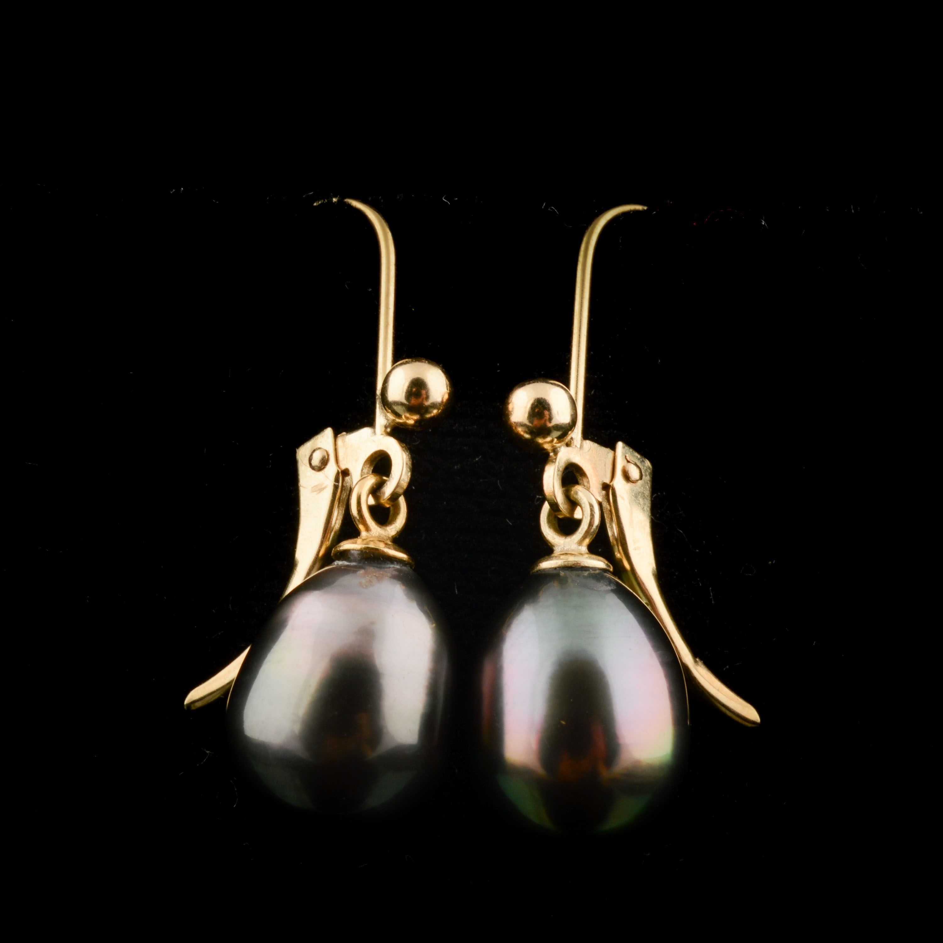 14K Yellow Gold Black Pearl Drop Earrings