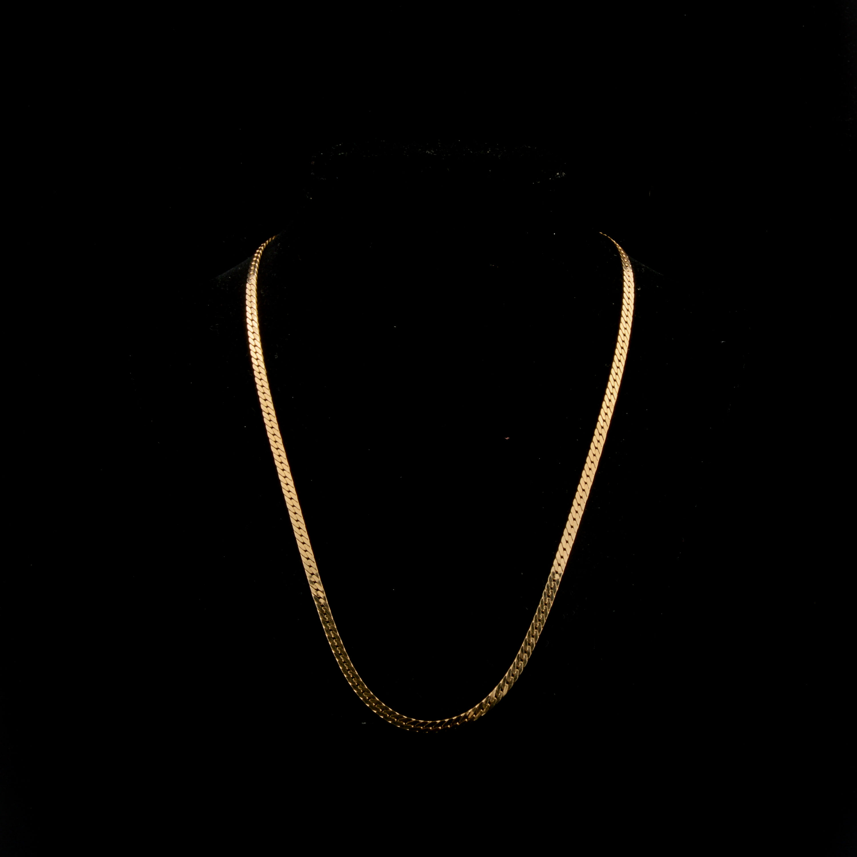 14K Yellow Gold Herringbone Style Neck Chain