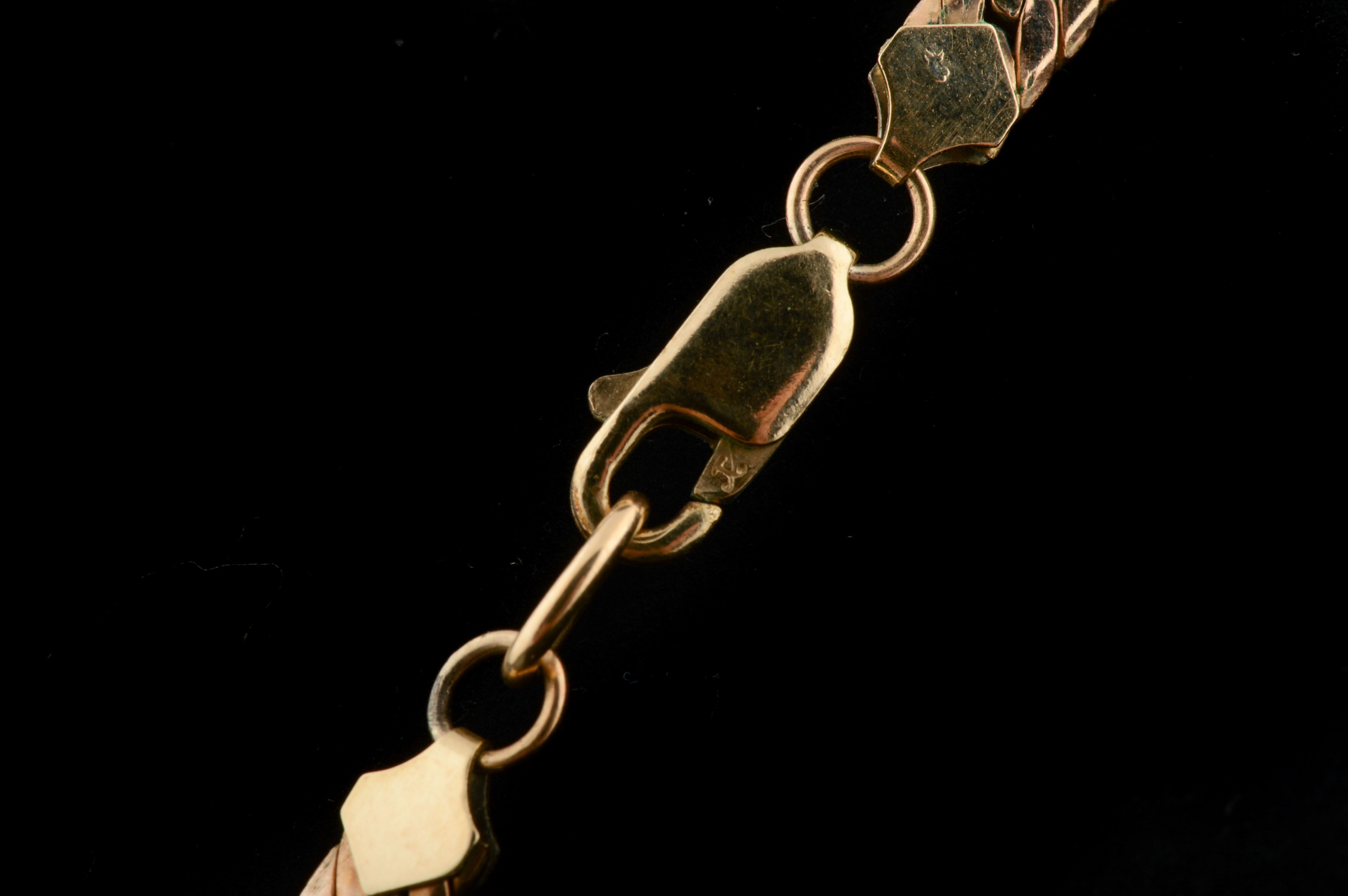 14K Yellow Gold Herringbone Chain