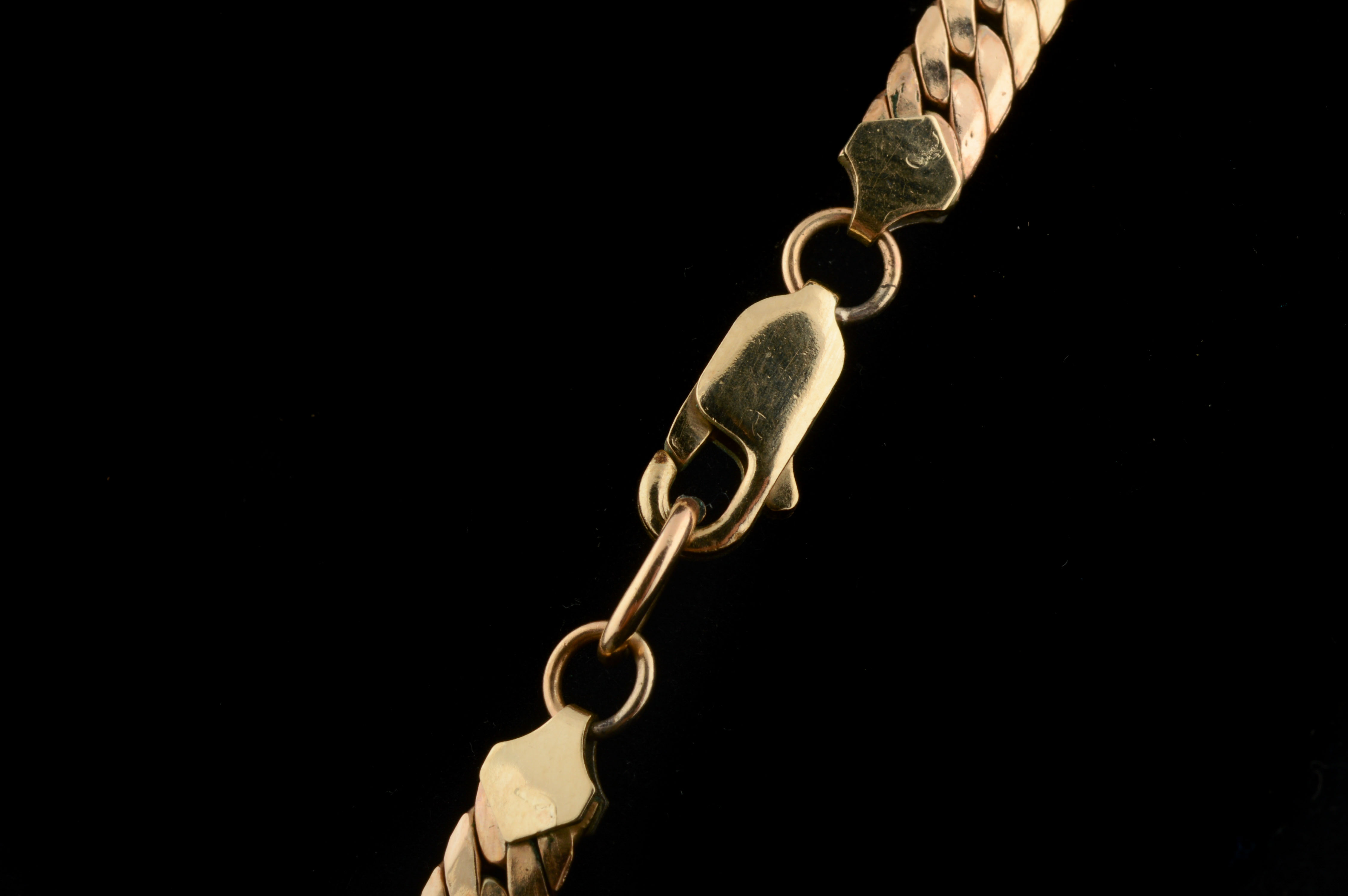 14K Yellow Gold Herringbone Chain