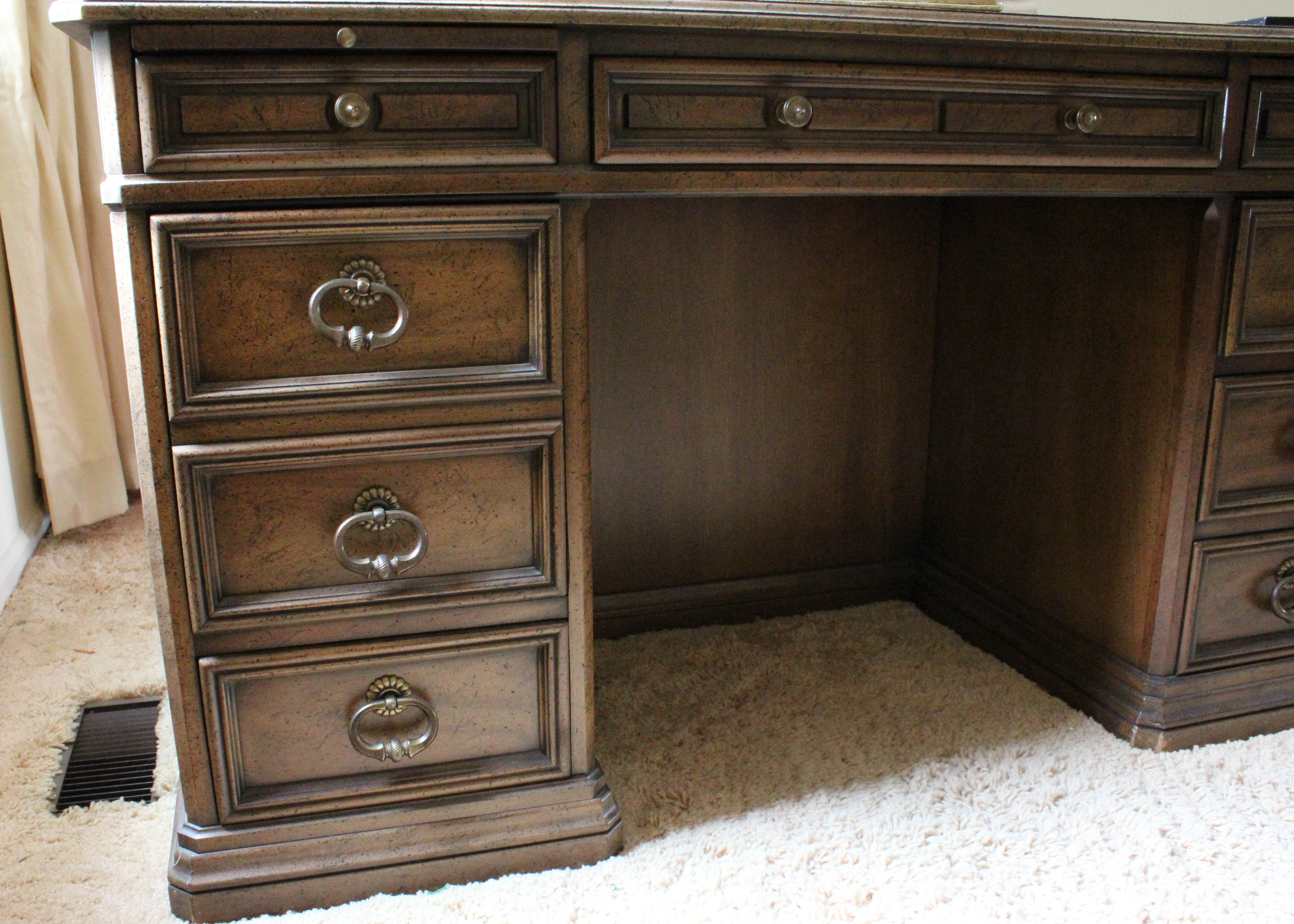 Vintage Sligh Furniture Wooden Desk