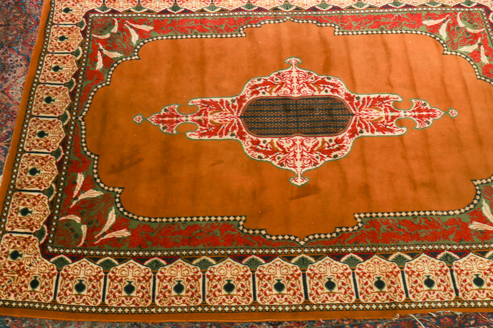 Unique Power Loomed Islamic Prayer-Style Area Rug