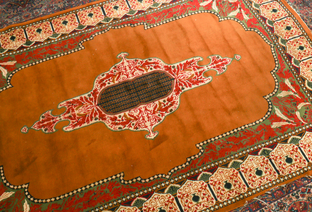 Unique Power Loomed Islamic Prayer-Style Area Rug