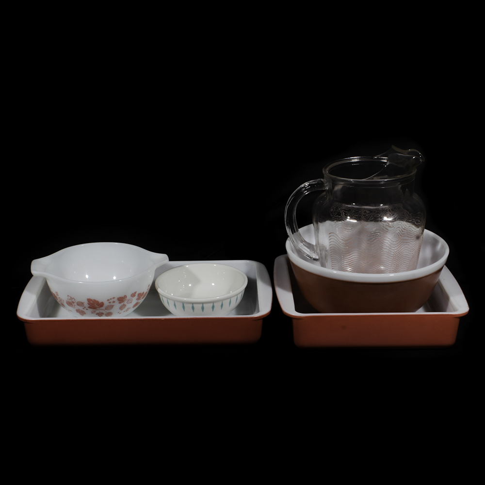 Vintage Pyrex Kitchen Ware