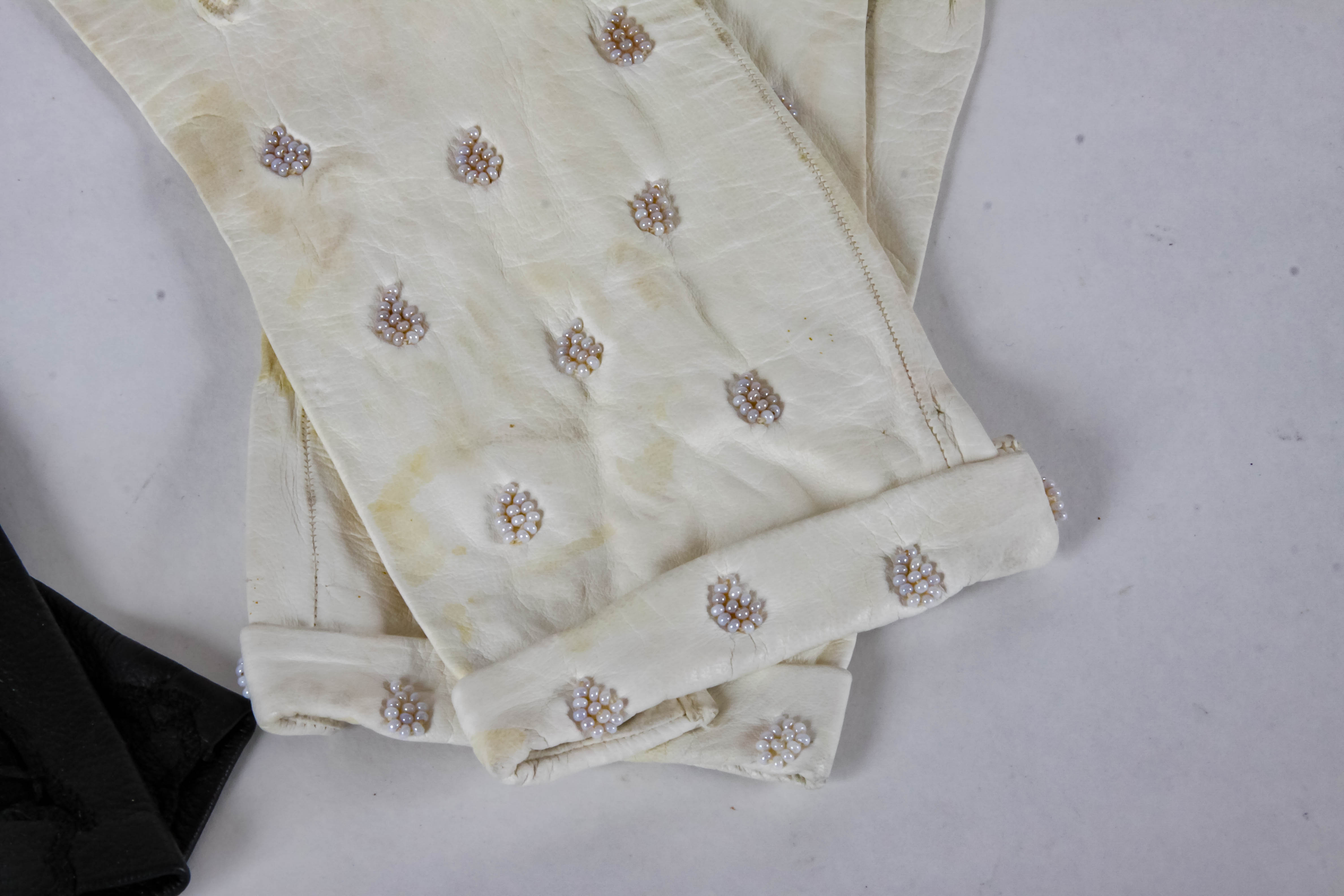 Two Pairs of Vintage Women's Gloves