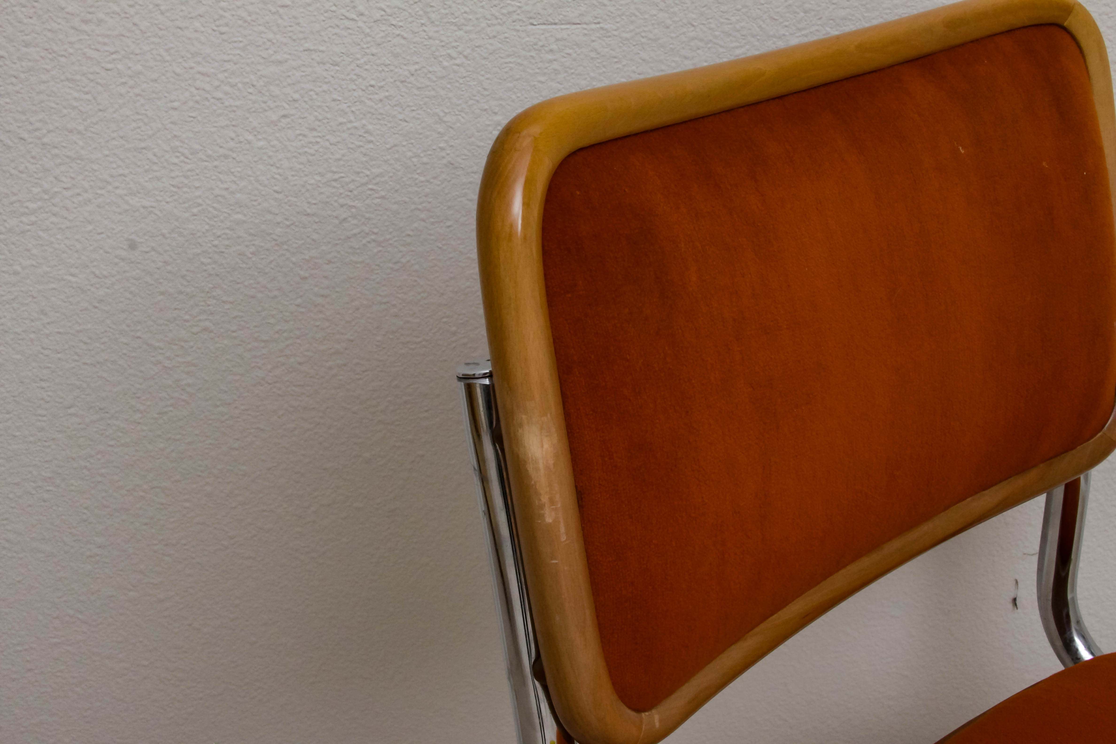 Vintage Modern Style Chair