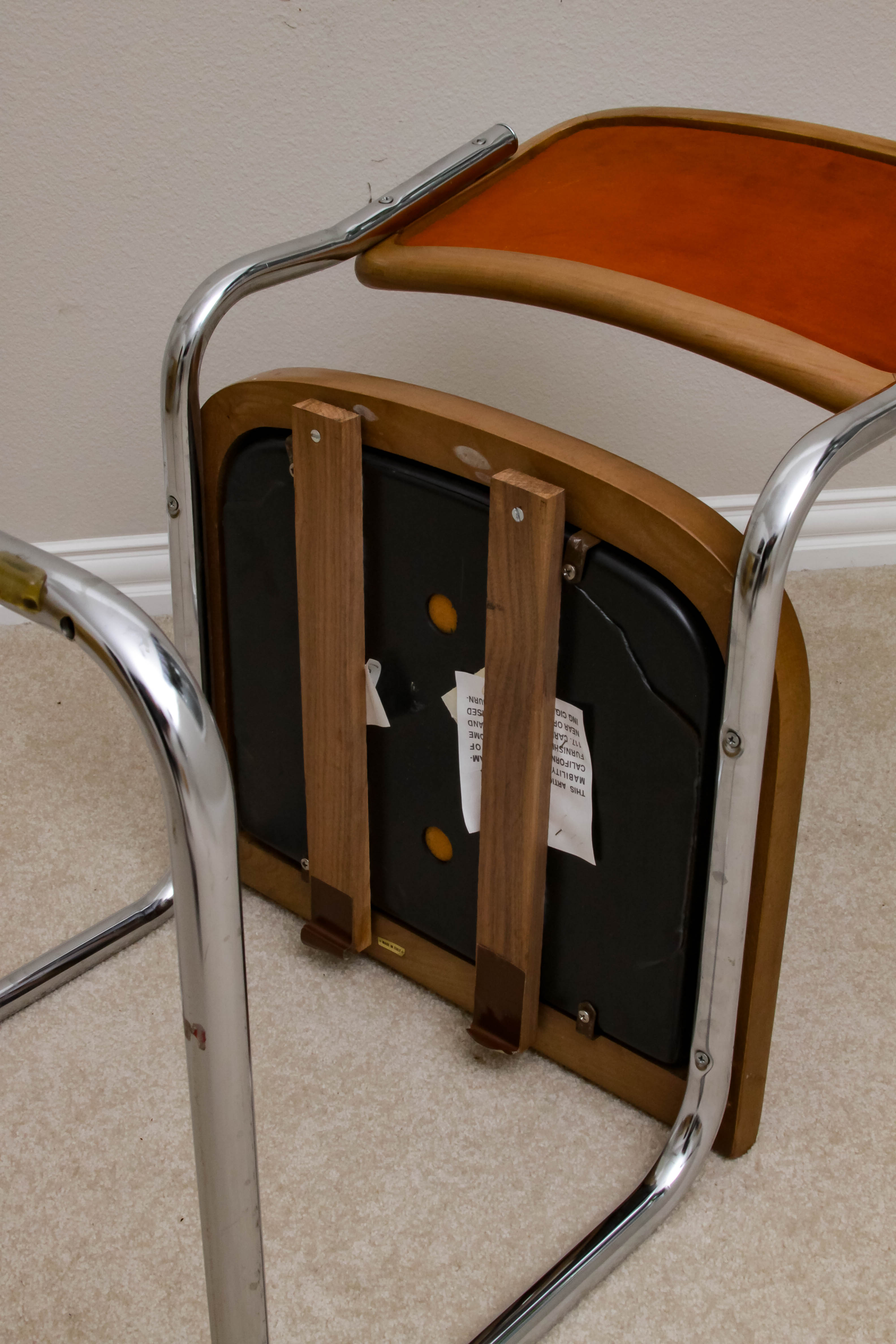 Vintage Modern Style Chair