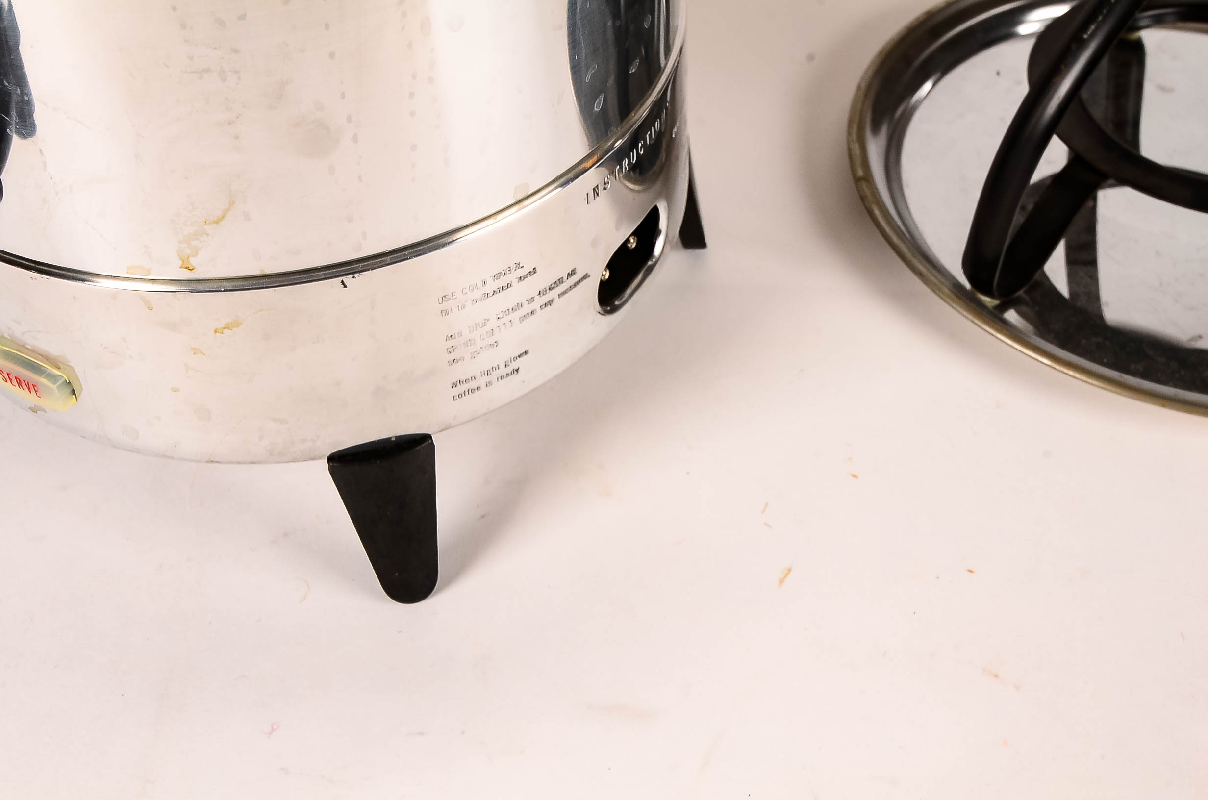 Collection of Specialty Kitchenware